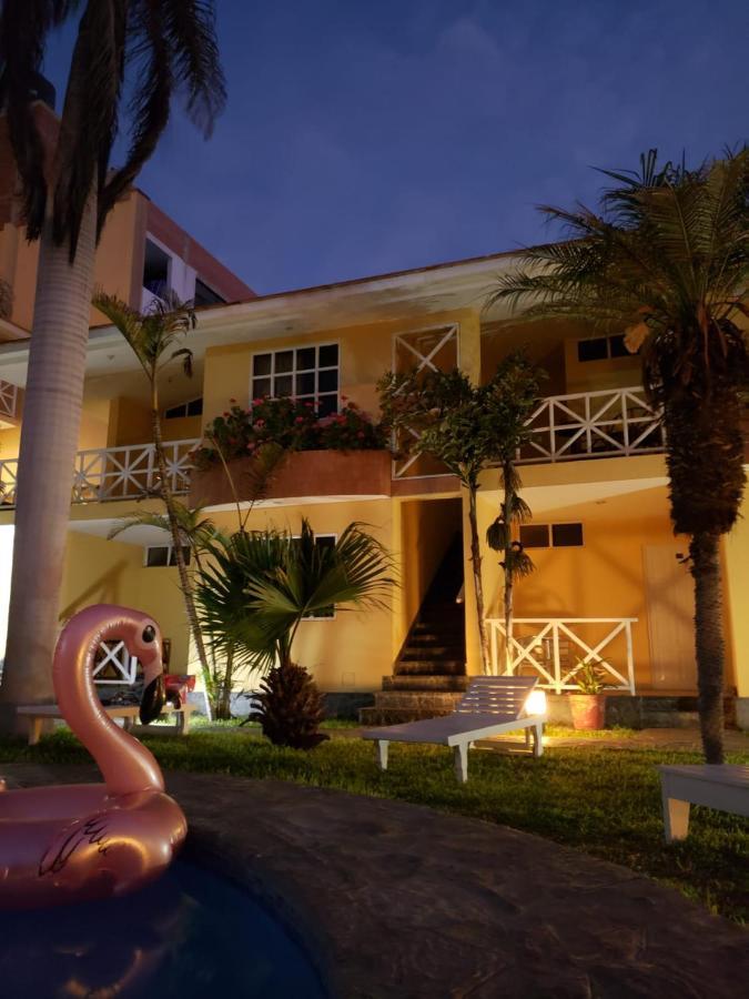Las Palmeras De Huanchaco Kültér fotó
